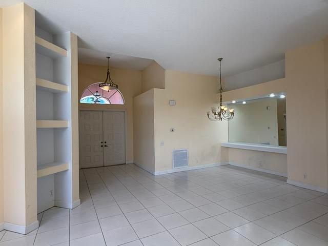 503 NW 118th Way, Coral Springs, FL 33071