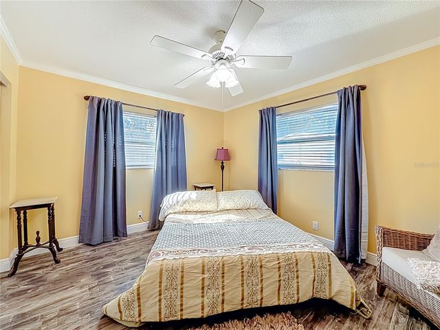 4192 CR 400, Lake Panasoffkee, FL 33538