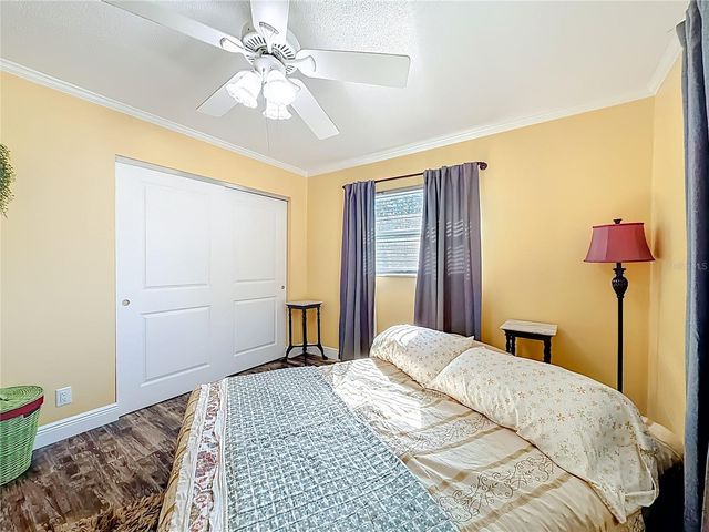 4192 CR 400, Lake Panasoffkee, FL 33538