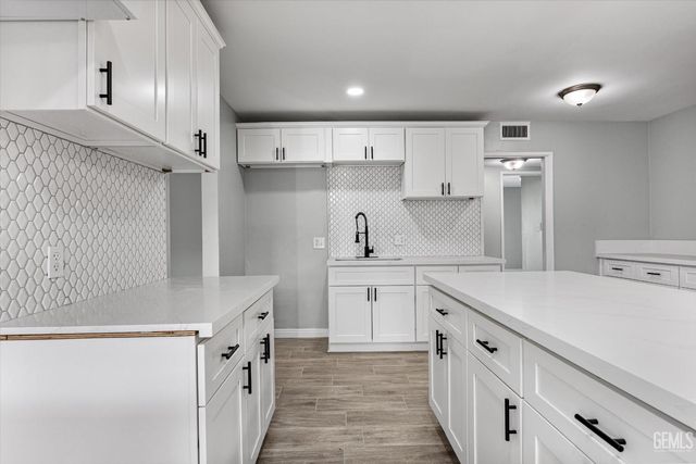 2515 Wheeler Street, Bakersfield, CA 93312