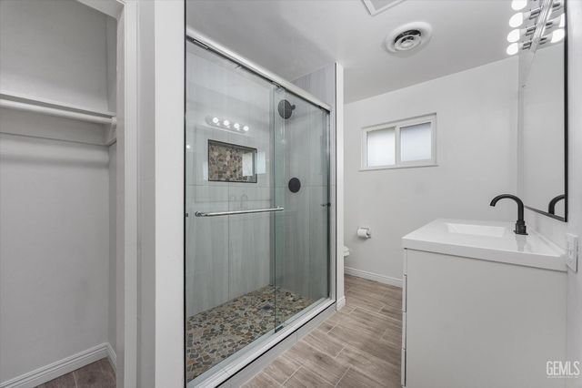 2515 Wheeler Street, Bakersfield, CA 93312