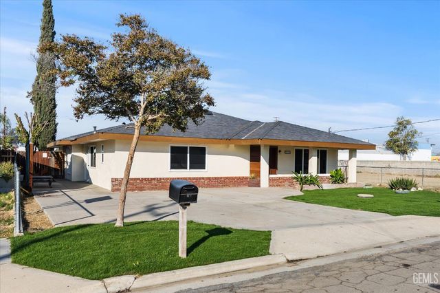 2515 Wheeler Street, Bakersfield, CA 93312