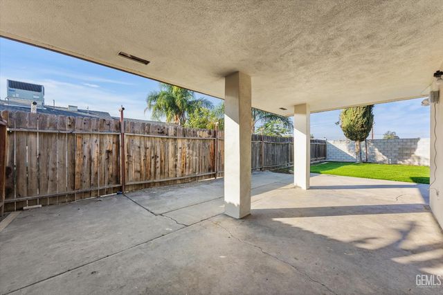 2515 Wheeler Street, Bakersfield, CA 93312