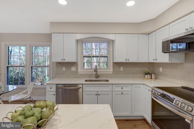 7820 ANTIOPI ST, Annandale, VA 22003