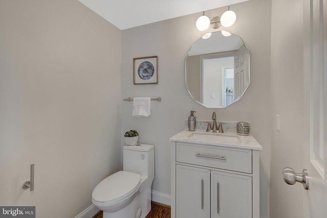 7820 ANTIOPI ST, Annandale, VA 22003