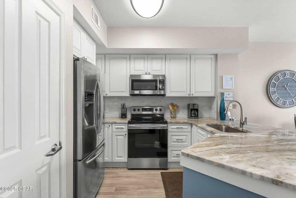 Image 13 of property listing at 17757 Front Beach Road 1002B, Panama City Beach, FL 32413