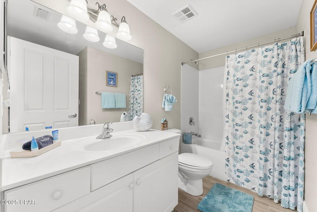 Image 15 of property listing at 17757 Front Beach Road 1002B, Panama City Beach, FL 32413