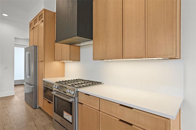 752 Pedernales ST, Austin, TX 78702