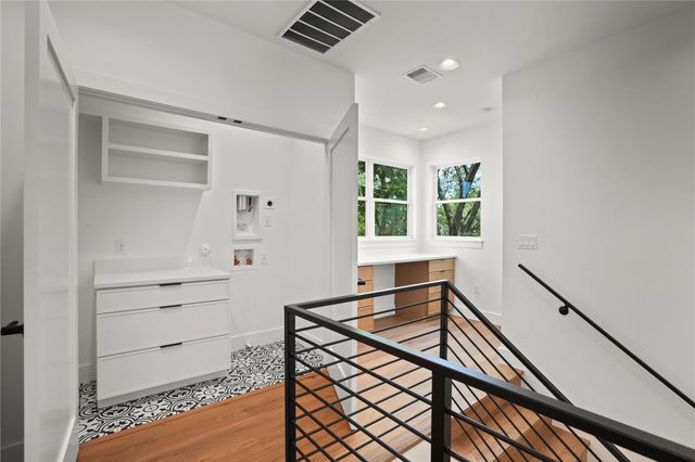 752 Pedernales ST, Austin, TX 78702