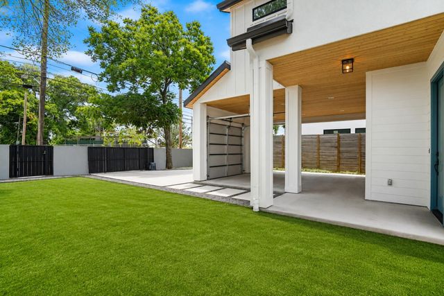 752 Pedernales ST, Austin, TX 78702
