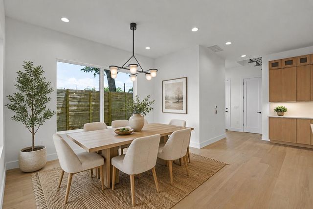 752 Pedernales ST, Austin, TX 78702