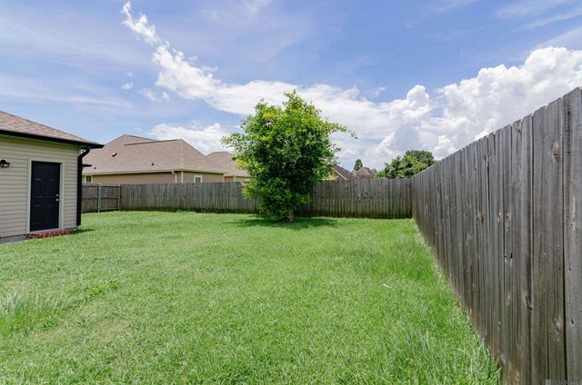 10837 Hillmont Ave, Baton Rouge, LA 70810