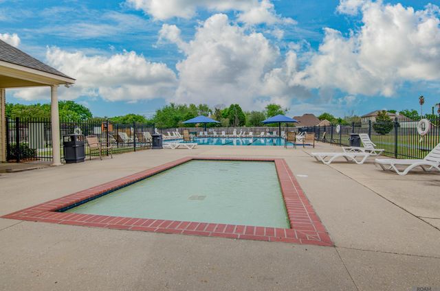 10837 Hillmont Ave, Baton Rouge, LA 70810