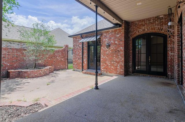 10837 Hillmont Ave, Baton Rouge, LA 70810