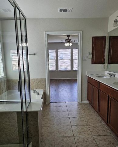 3813 Tranquil LN, Austin, TX 78728