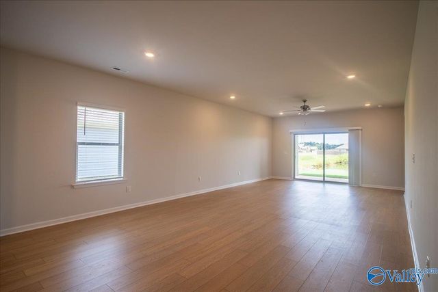 154 Lillian Farms Boulevard, Huntsville, AL 35811