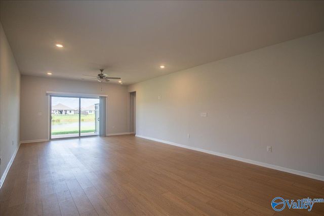 154 Lillian Farms Boulevard, Huntsville, AL 35811