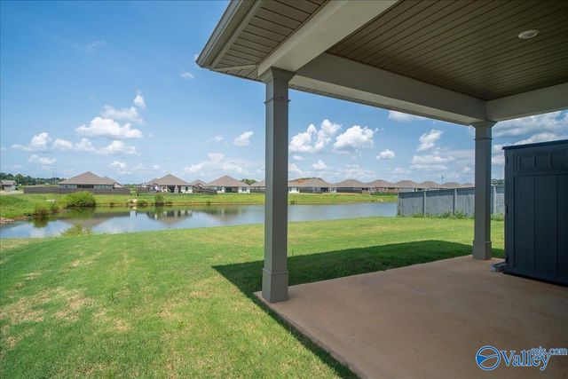 154 Lillian Farms Boulevard, Huntsville, AL 35811