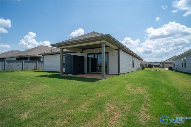154 Lillian Farms Boulevard, Huntsville, AL 35811