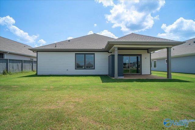 154 Lillian Farms Boulevard, Huntsville, AL 35811