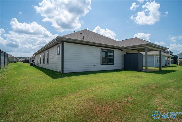 154 Lillian Farms Boulevard, Huntsville, AL 35811