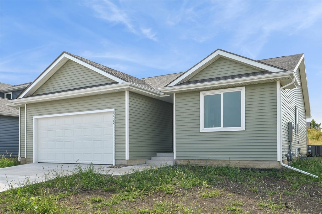 5130 Synergy Street, Van Meter, IA 50261