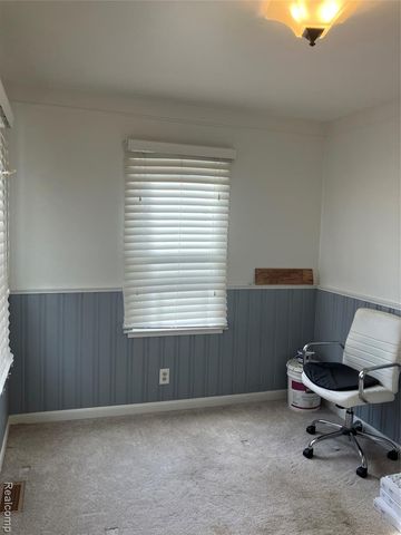 19305 Weyher Street, Livonia, MI 48152