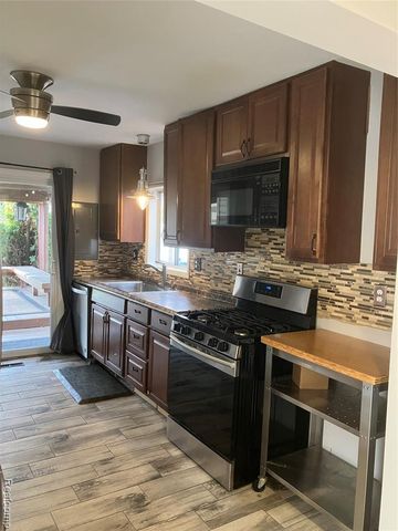 19305 Weyher Street, Livonia, MI 48152