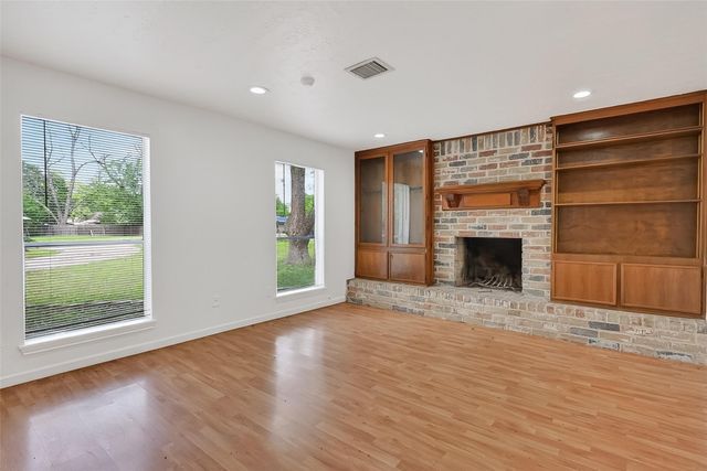 16219 Amcreek Road, Houston, TX 77068