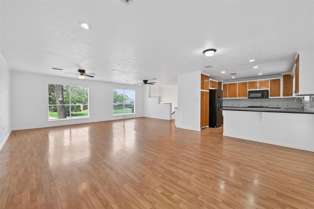 16219 Amcreek Road, Houston, TX 77068