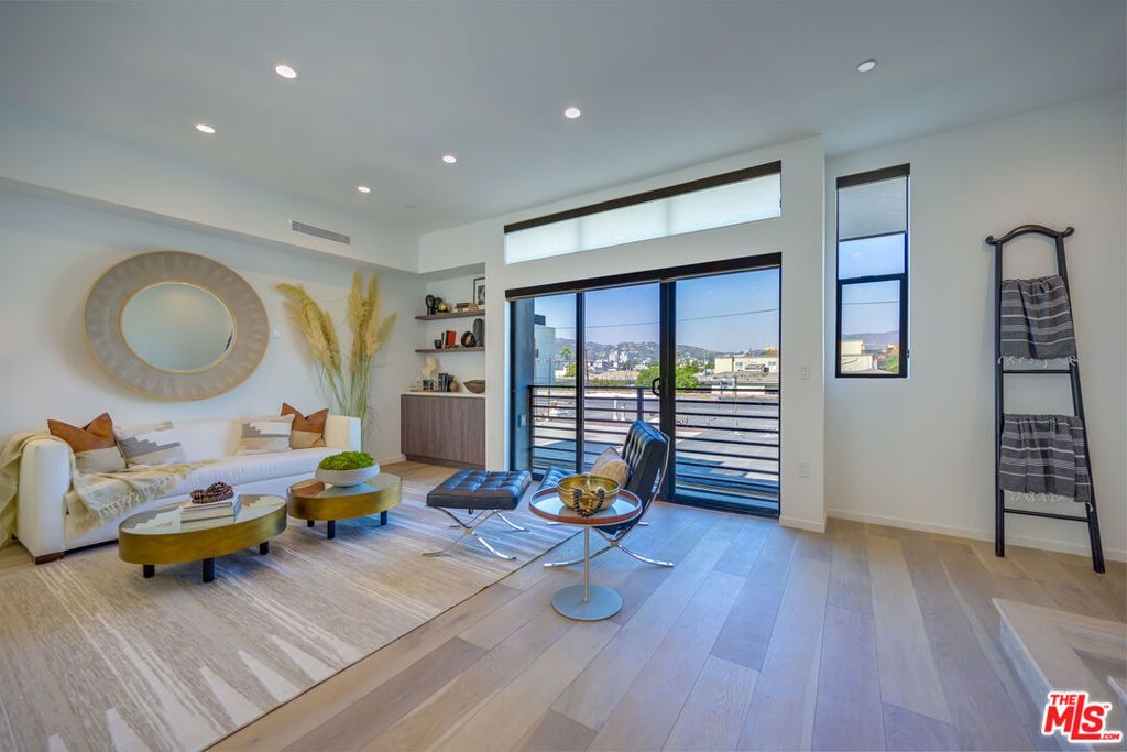 6501 W Flamingo Drive, Los Angeles, CA 90038 — photo 3