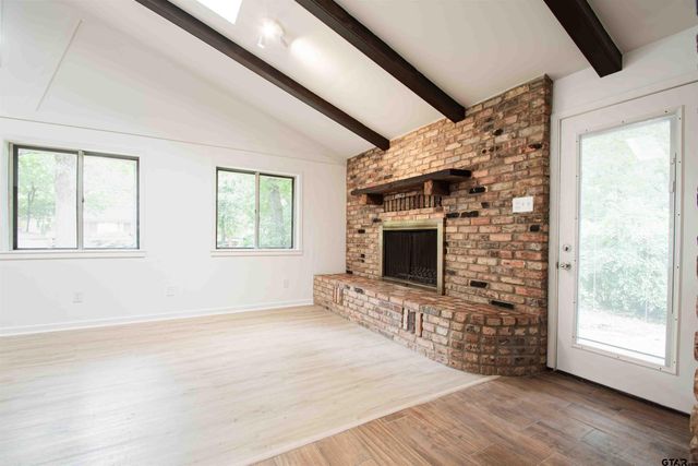 2321 Brookhaven Dr, Tyler, TX 75701