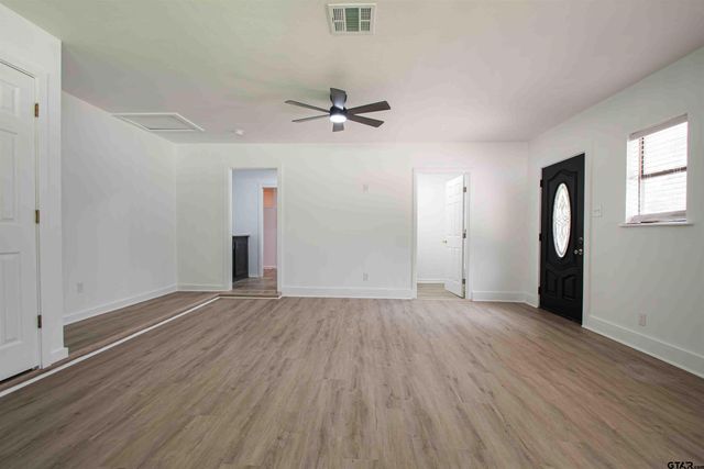 2321 Brookhaven Dr, Tyler, TX 75701
