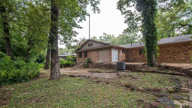 2321 Brookhaven Dr, Tyler, TX 75701
