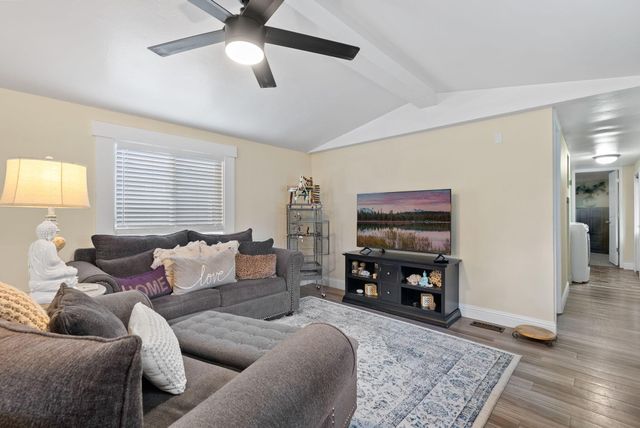 61445 SE 27th Street 86, Bend, OR 97702