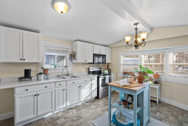 61445 SE 27th Street 86, Bend, OR 97702