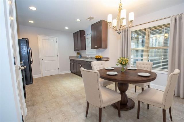 104 Park View Drive, Grantville, GA 30220