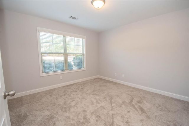 104 Park View Drive, Grantville, GA 30220