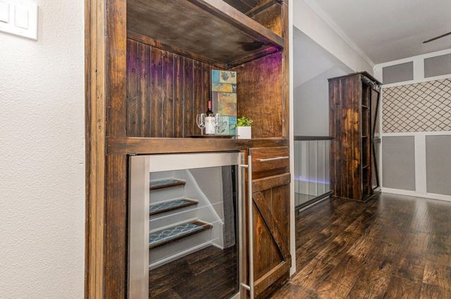 2925 Country Place Circle, Carrollton, TX 75006