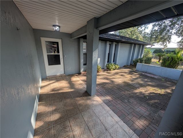 2409 S Shelly Avenue, Inverness, FL 34450