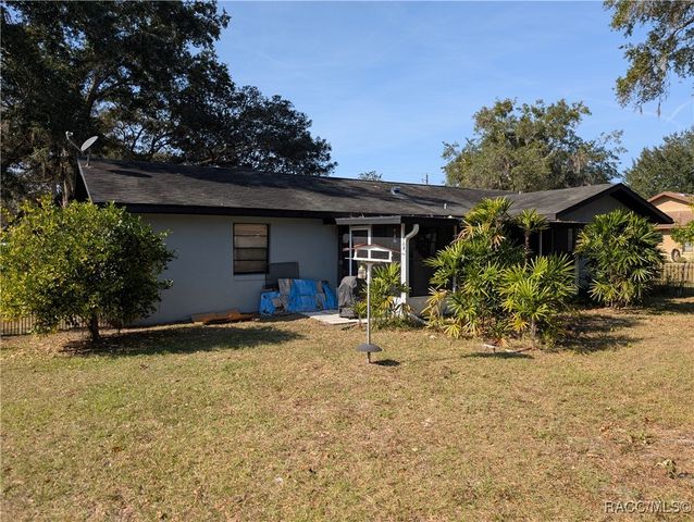 2409 S Shelly Avenue, Inverness, FL 34450
