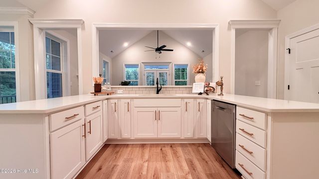 695 Sunset Drive, Carthage, NC 28327
