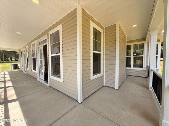 695 Sunset Drive, Carthage, NC 28327