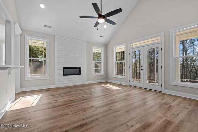 695 Sunset Drive, Carthage, NC 28327