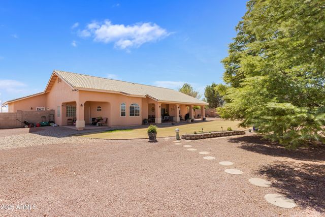 3000 S PETTIT Lane, Sierra Vista, AZ 85650