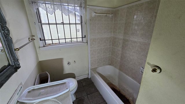 7930 Carolwood Drive, Houston, TX 77028