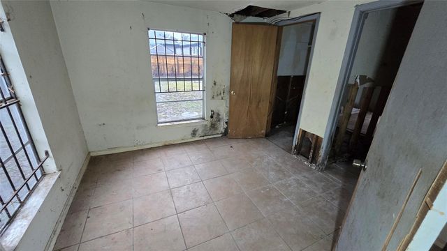 7930 Carolwood Drive, Houston, TX 77028