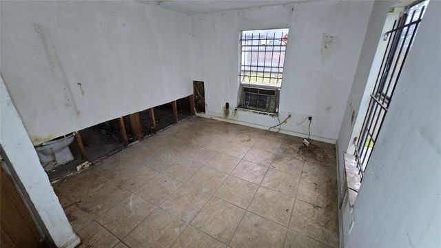 7930 Carolwood Drive, Houston, TX 77028