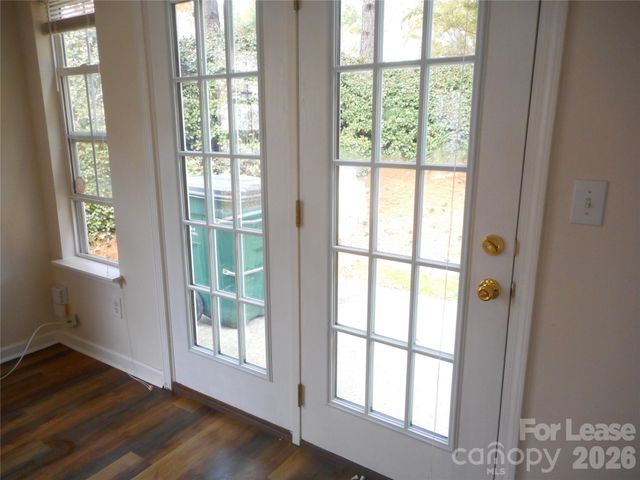 1957 University Heights Lane, Charlotte, NC 28213