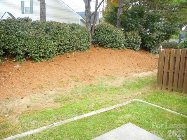 1957 University Heights Lane, Charlotte, NC 28213